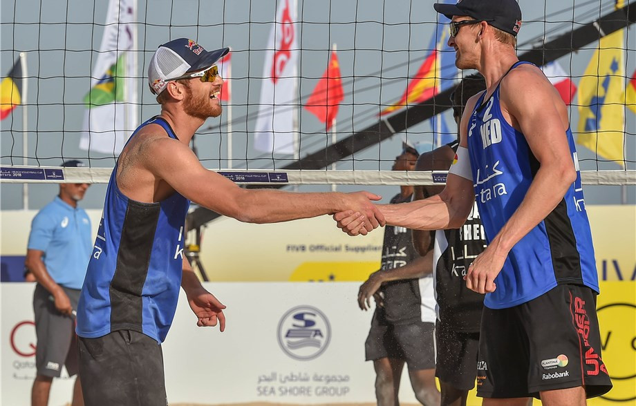 Alexander Brouwer and Robert Meeuwsen of The Netherlands reached the final of the FIVB Beach World Tour event in Doha ©FIVB
