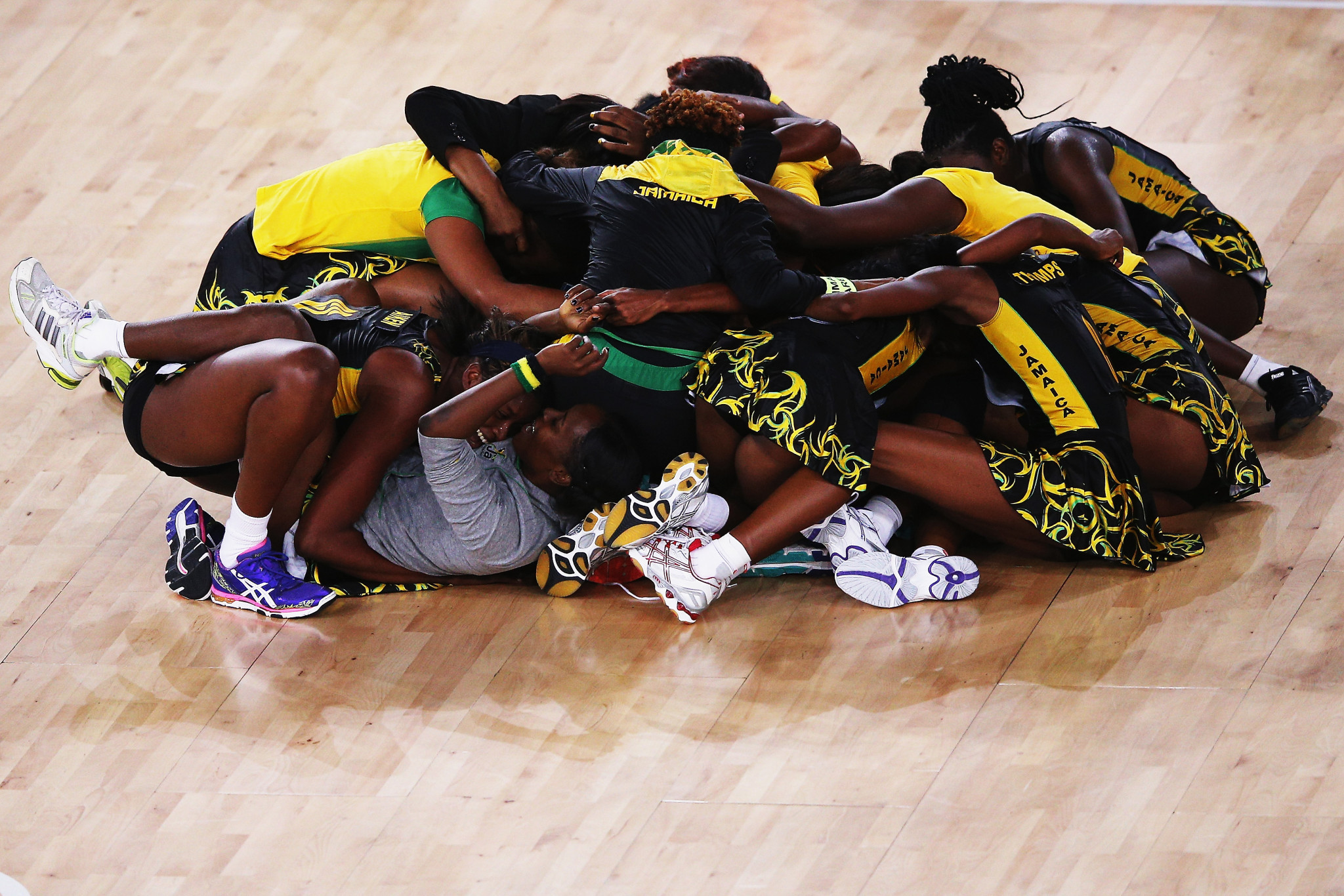 Jamaica celebrate winning a Commonwealth Games bronze medal in netball at Glasgow 2014 ©Getty Images