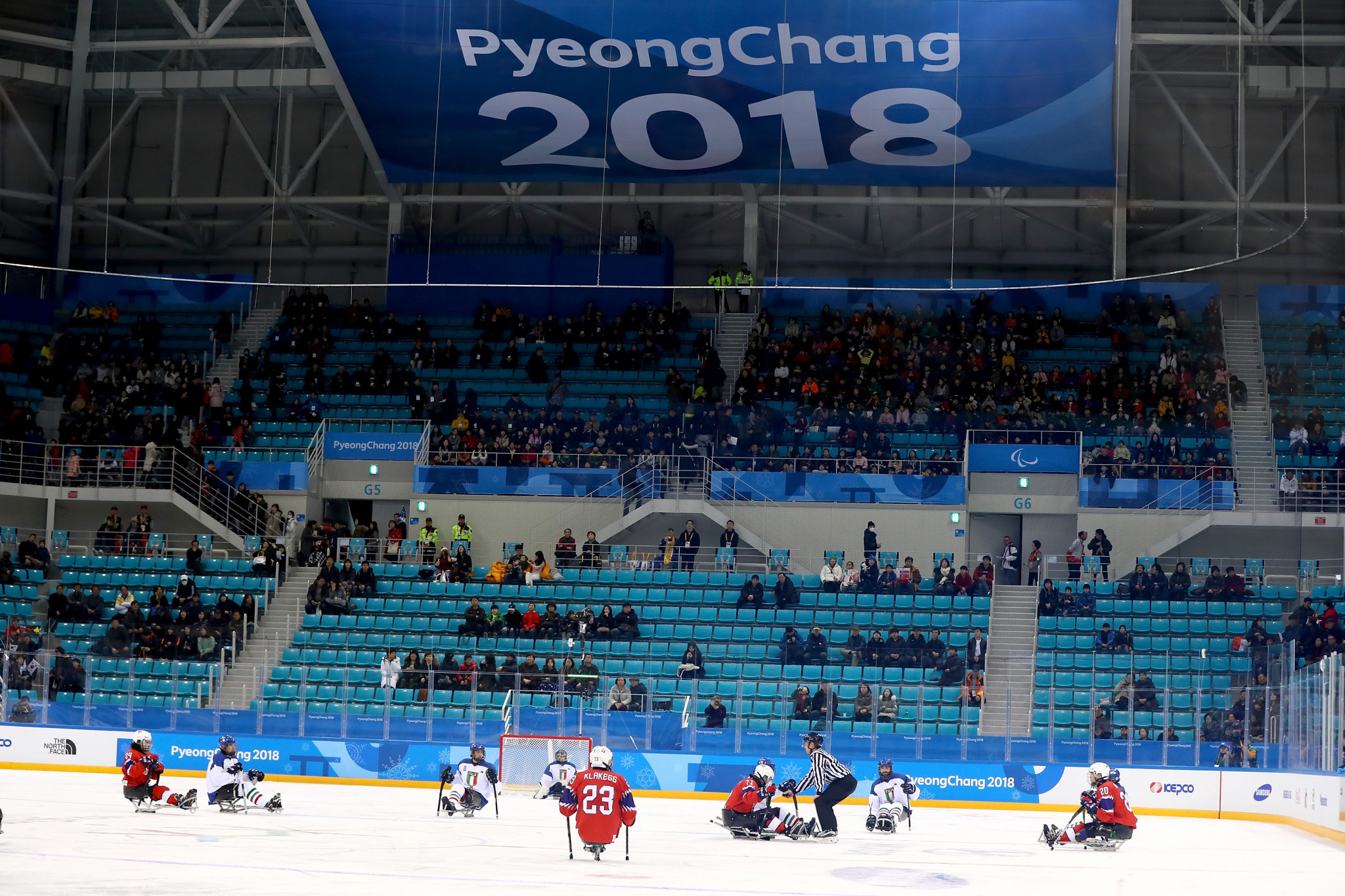 There were plenty of spare seats at the Para-ice hockey match between Italy and Norway at the Gangneung Hockey Centre ©Getty Images