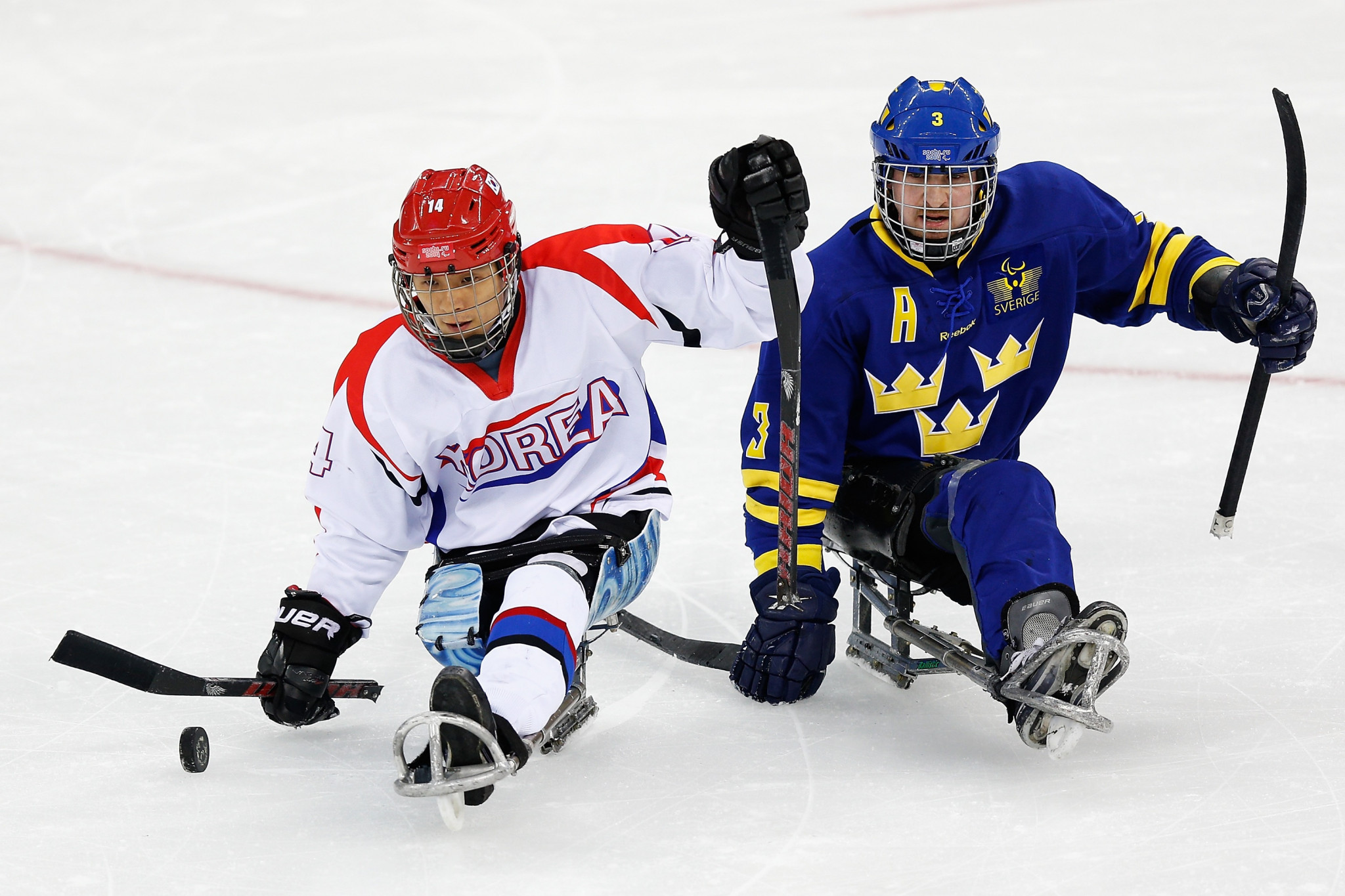 South Korean ice hockey player Seung-Hwan Jung completes the line-up ©Getty Images