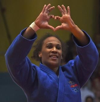 Assmaa Niang claimed victory for the host nation in Agadir ©IJF