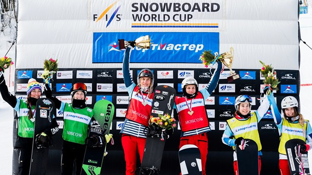 France's Nelly Moenne Loccoz and Chloe Trespeuch celebrate a third consecutive win in the FIS Snowboard Cross World Cup, this time in Moscow ©FIS