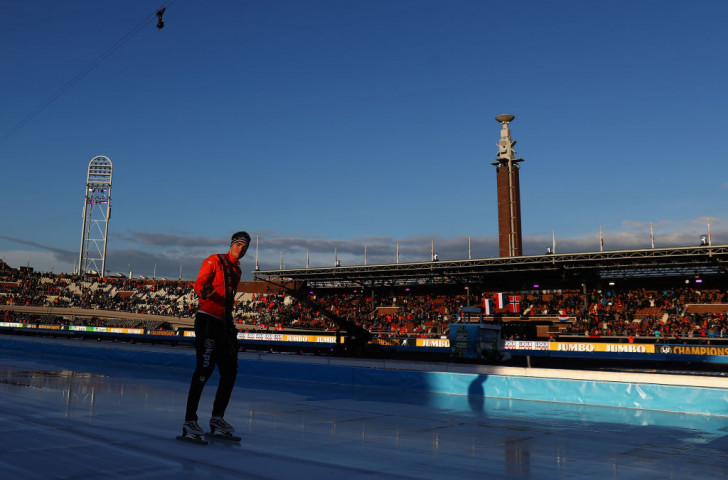 Home athlete Patrick Roest won the ISU World Allround Speed Skating Championships in Amsterdam after Norwegian rival Sverre Lunde Pedersen fell in the concluding 10,000m ©ISU