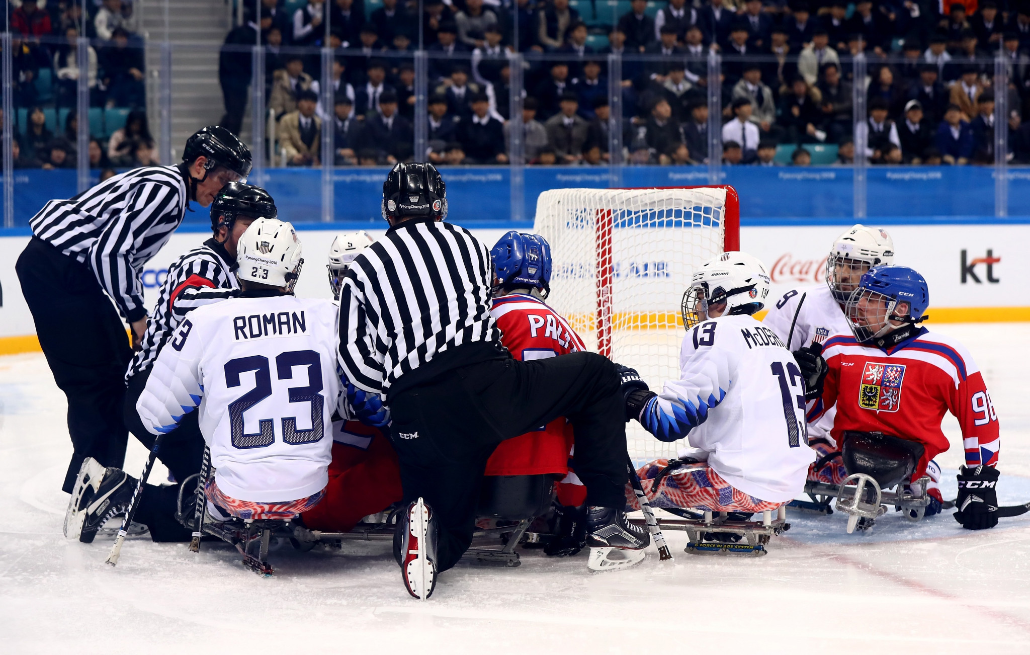 Emotions ran high as reigning Paralympic champions the US eased to a 10-0 victory over Czech Republic ©Getty Images