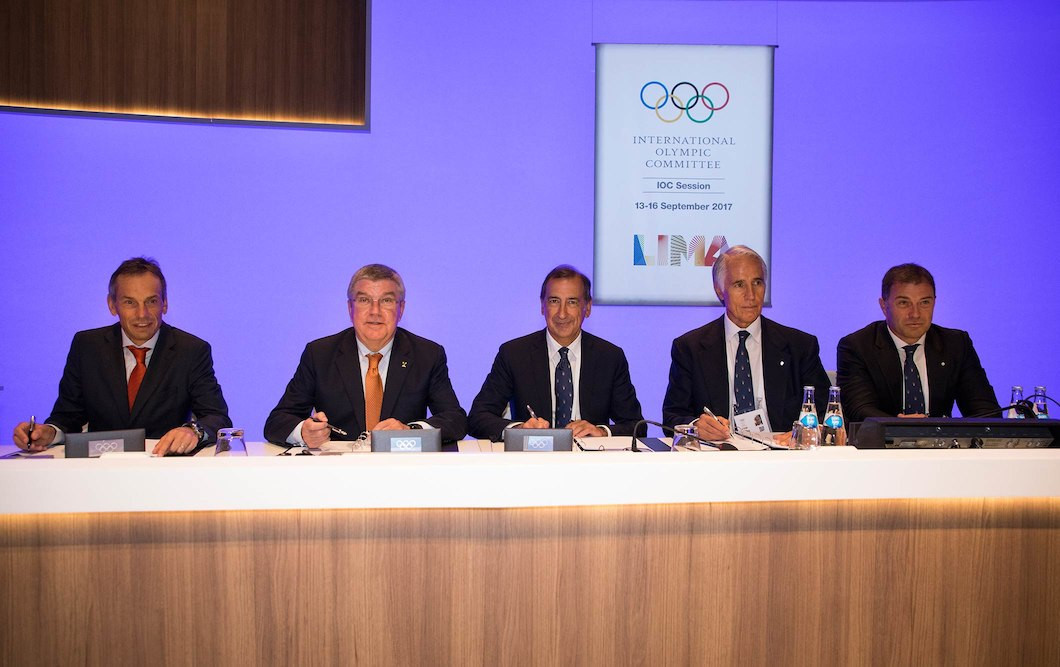 A contact was signed for Milan to host the 2019 IOC Session last year ©IOC