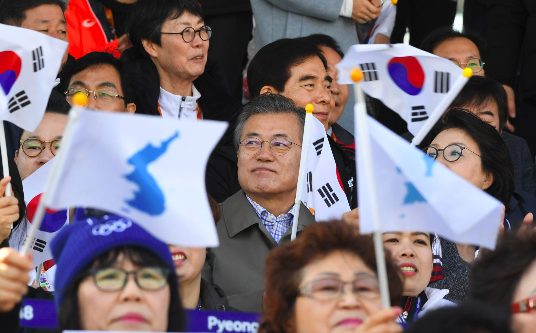 South Korean President Moon Jae-in watches events unfold at the Alpensia Biathlon Centre ©Getty Images