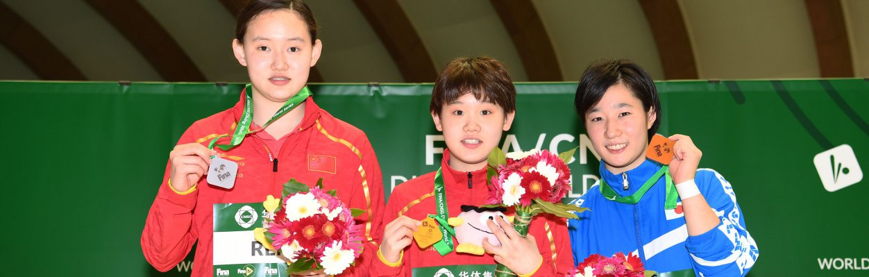 China's 14-year-old Zhang Zaiqi won gold in the women's 10m platform at the Fuji Diving World Series event ©FINA