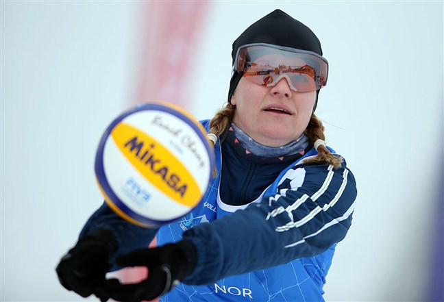 Fourth seeds stunned by Norwegian duo at Snow Volleyball European Championships