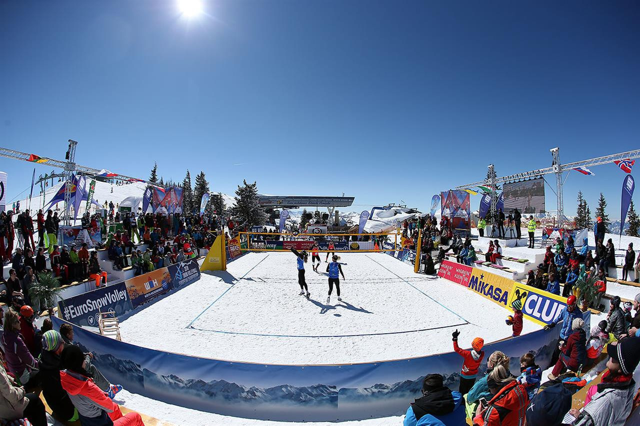 A sell-out crowd attended the Snow Volleyball European Championships today ©CEV