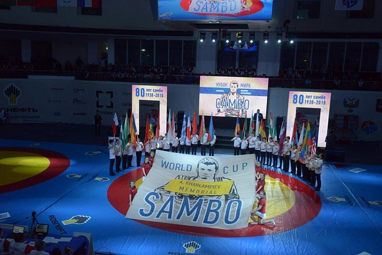 Gold medals spread among six nations but hosts Russia dominate Sambo World Cup 