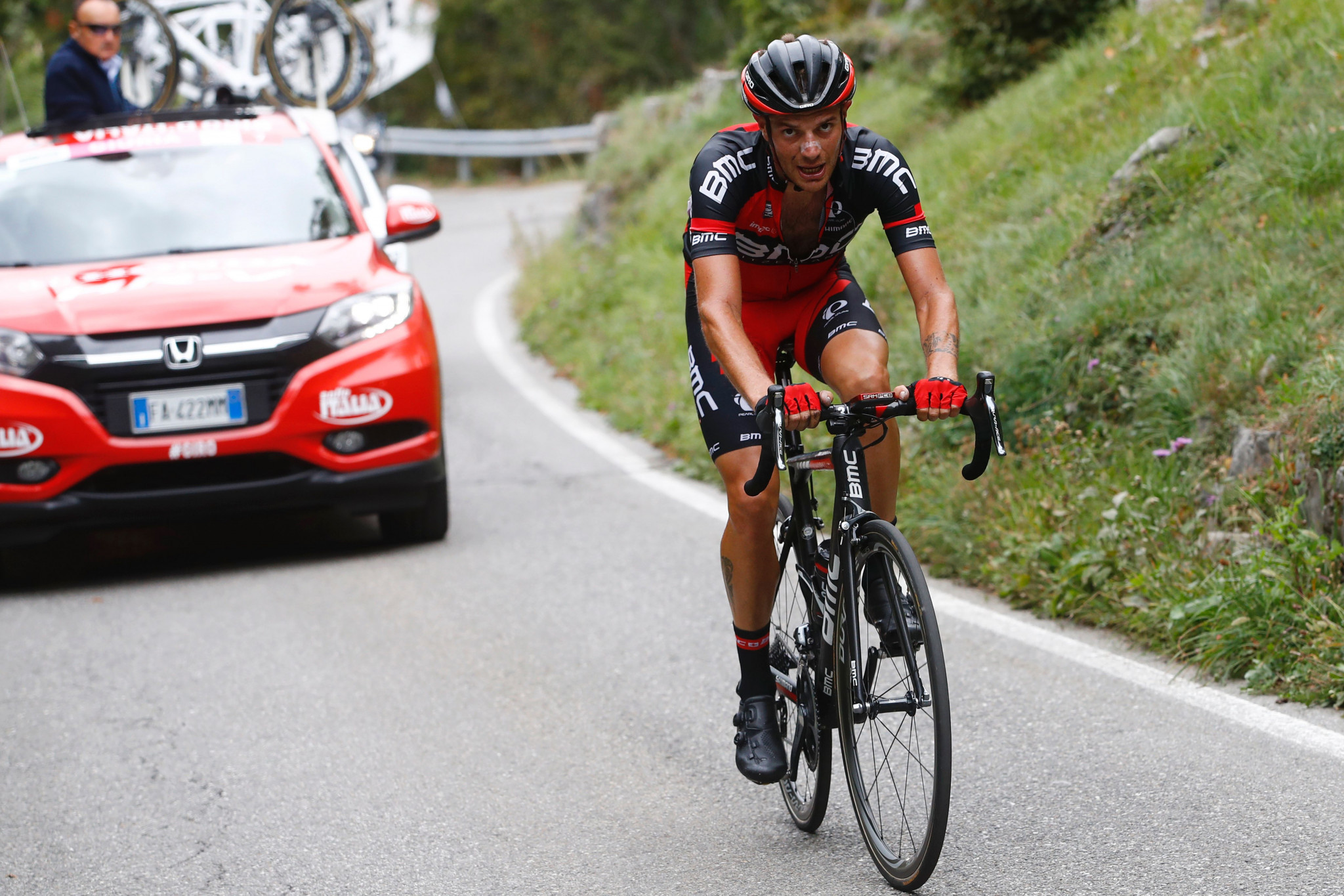 Damiano Caruso crashed into a car on stage two of the Tour of the Basque Country ©Getty Images
