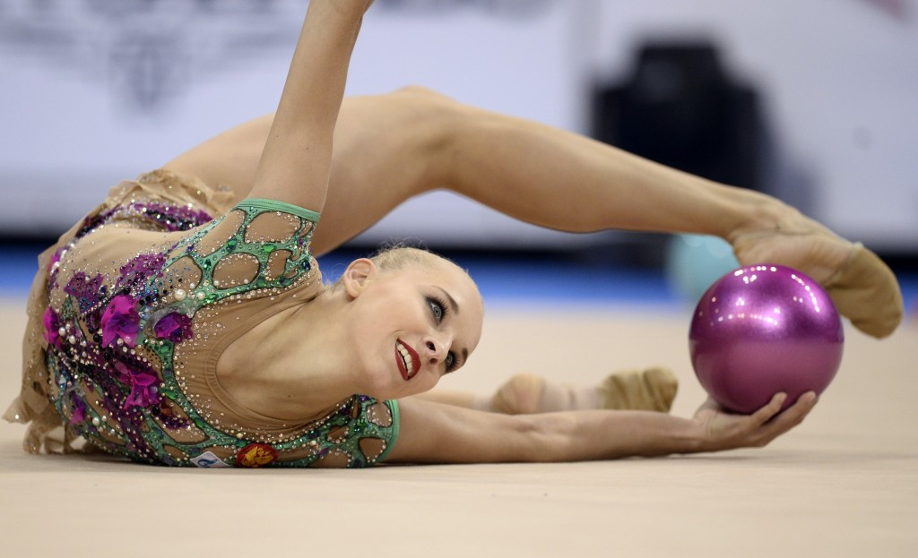 Defending all-around champion Yana Kudryavtseva began the competition in good form as she topped the leaderboard after the first day of qualification