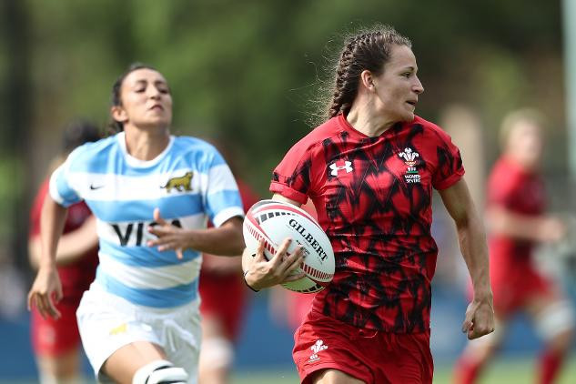 Wales finished second in their group to earn a quarter-final place tomorrow at the World Rugby  Women's Sevens Series qualifier in Hong Kong ©World Rugby
