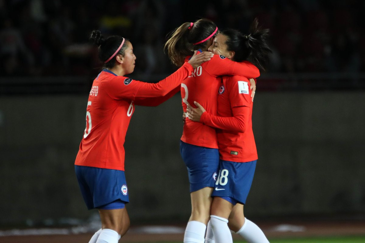 Chile struck late to hold Colombia in Group A ©Twitter/CAFemChile2018