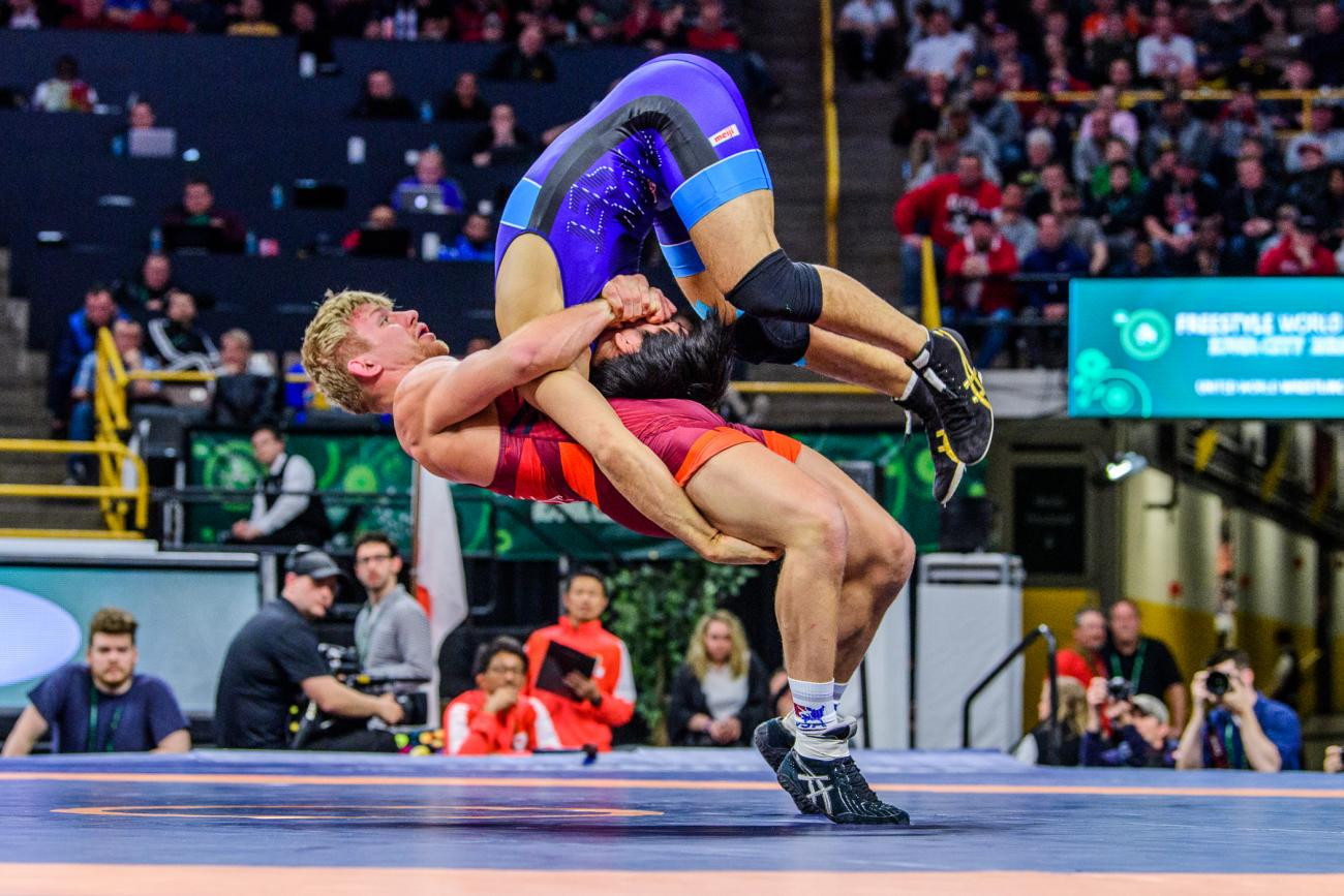 Hosts United States unbeaten after opening day of UWW Men's Freestyle World Cup