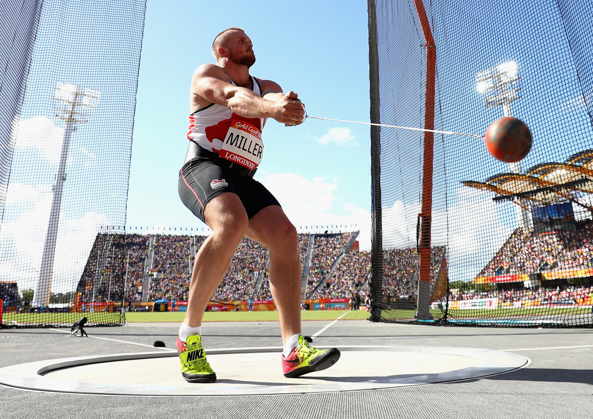 England's Nick Miller broke the Commonwealth Games record to win the hammer ©Getty Images