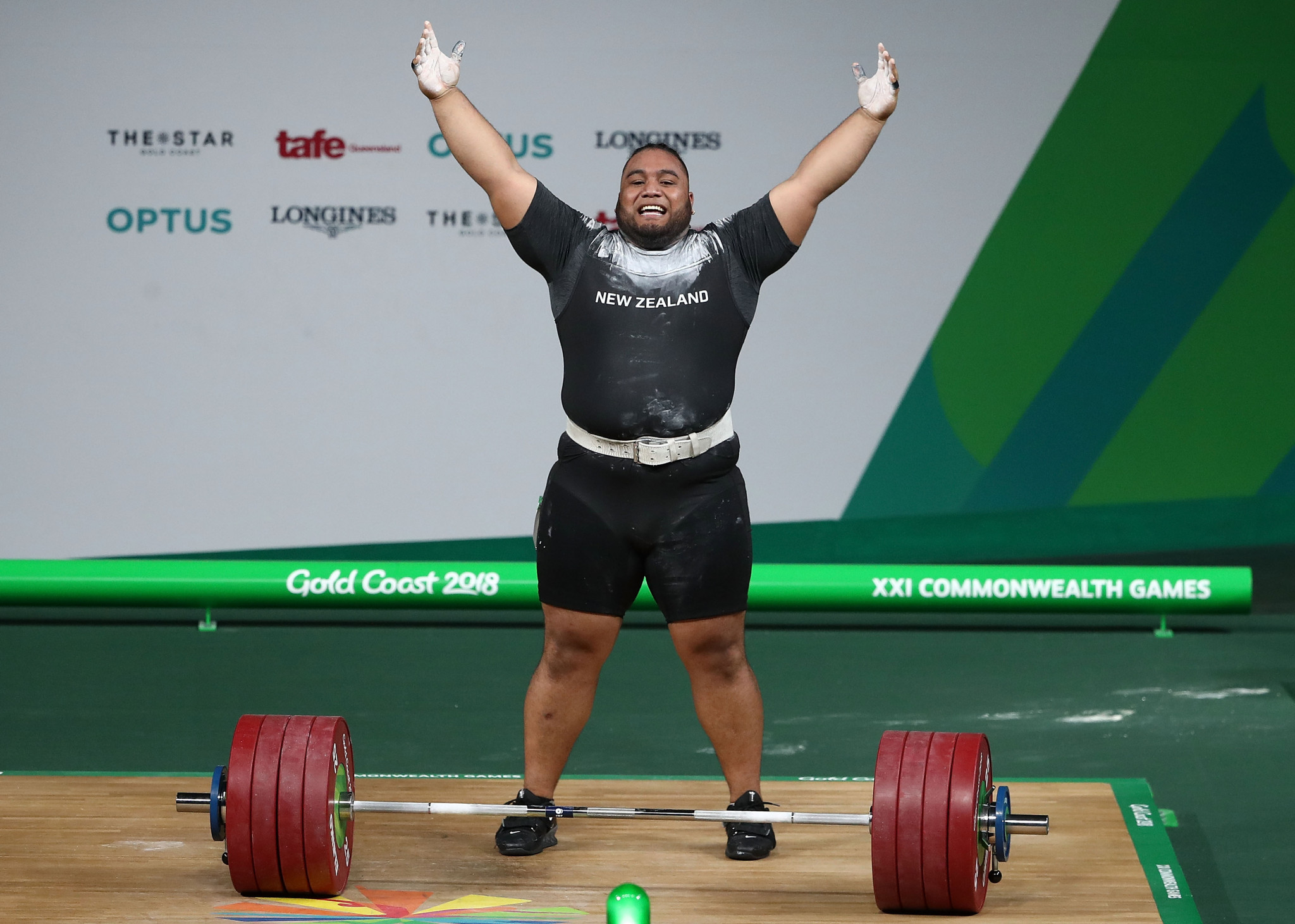 New Zealand's David Liti won the men's over 105kg event with a Commonwealth Games record total ©Getty Images