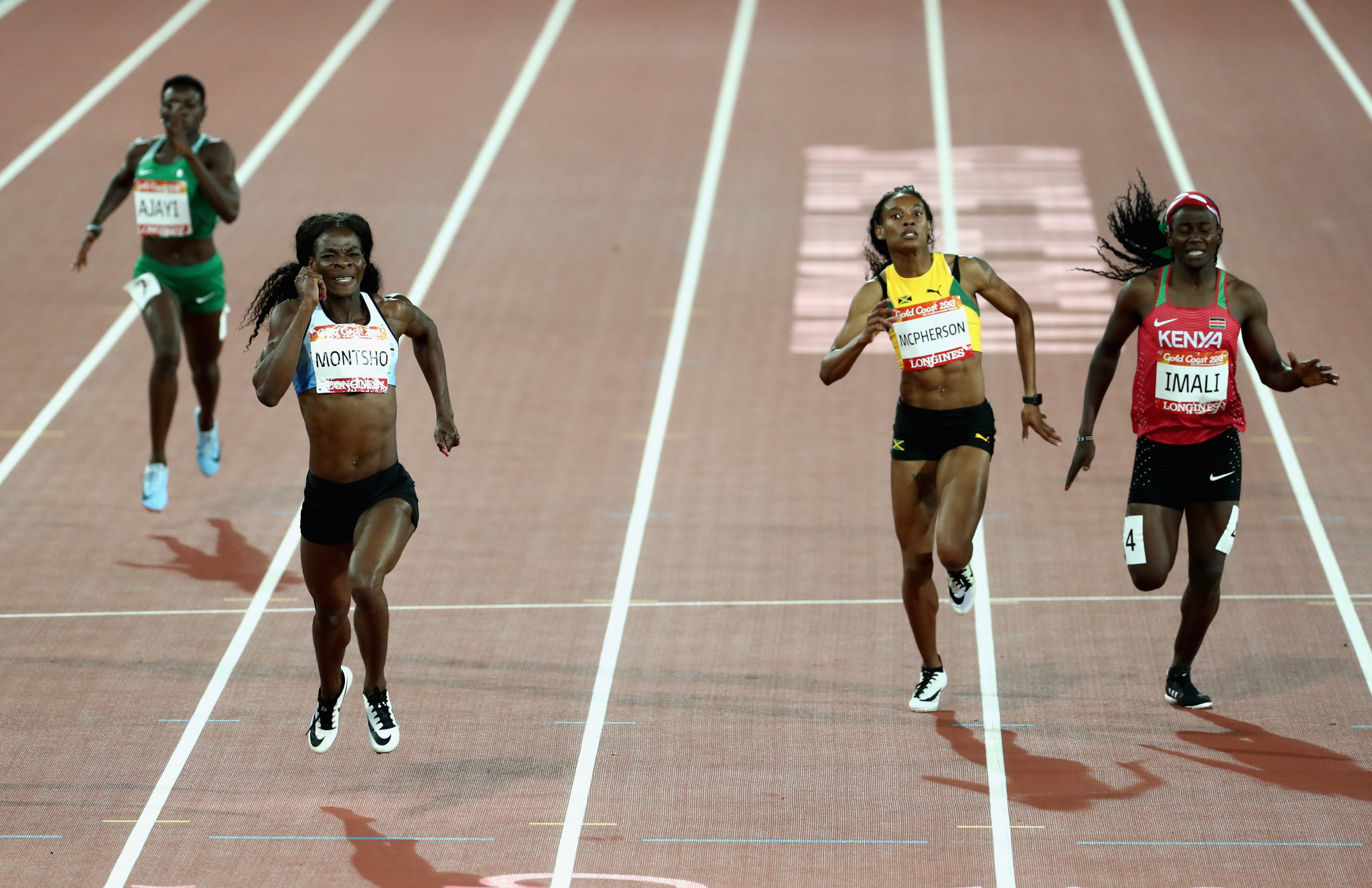 Amantle Montsho, who failed a drugs test at Glasgow 2014, won the women's 400m ©Getty Images