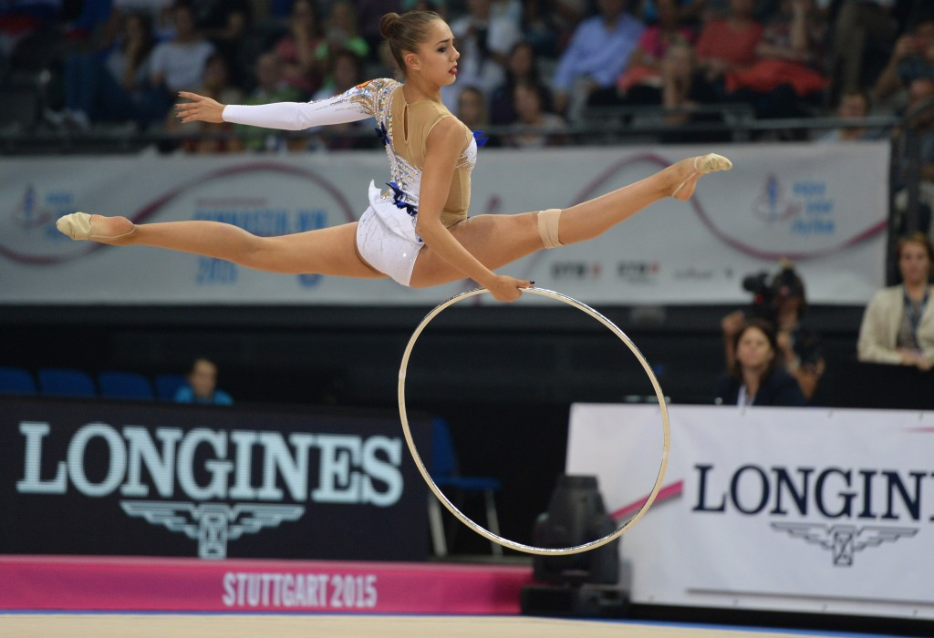Margarita Mamun secured her maiden hoop world title with a superb routine 