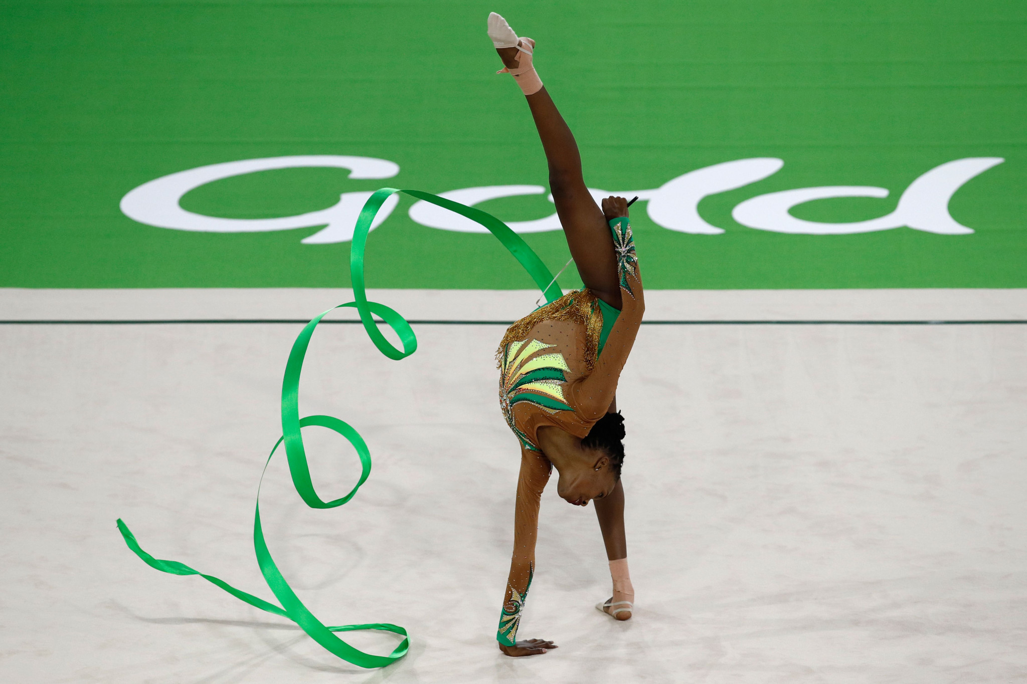 Rhythmic gymnastics action continued in Coomera today ©Getty Images