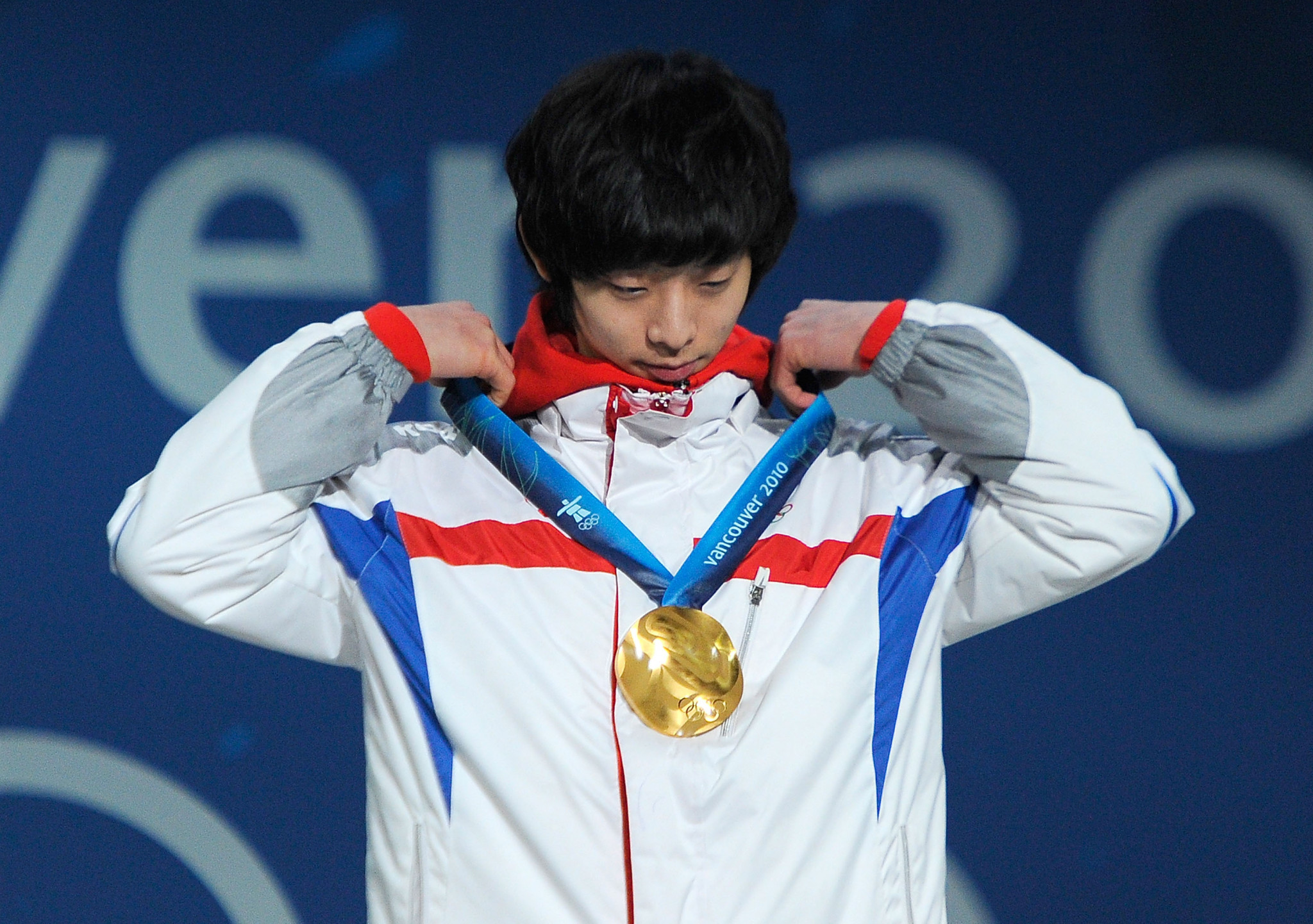 Lee Jung-su won two Olympic gold medals at Vancouver 2010 ©Getty Images