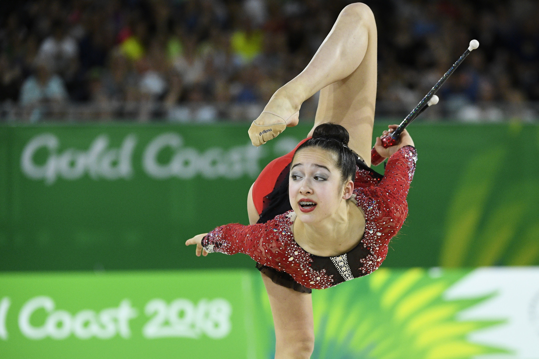Canada's Sophie Crane overcame a mistake at the beginning of her routine to win the Commonwealth Games gold medal in the clubs at Gold Coast 2018 ©Getty Images