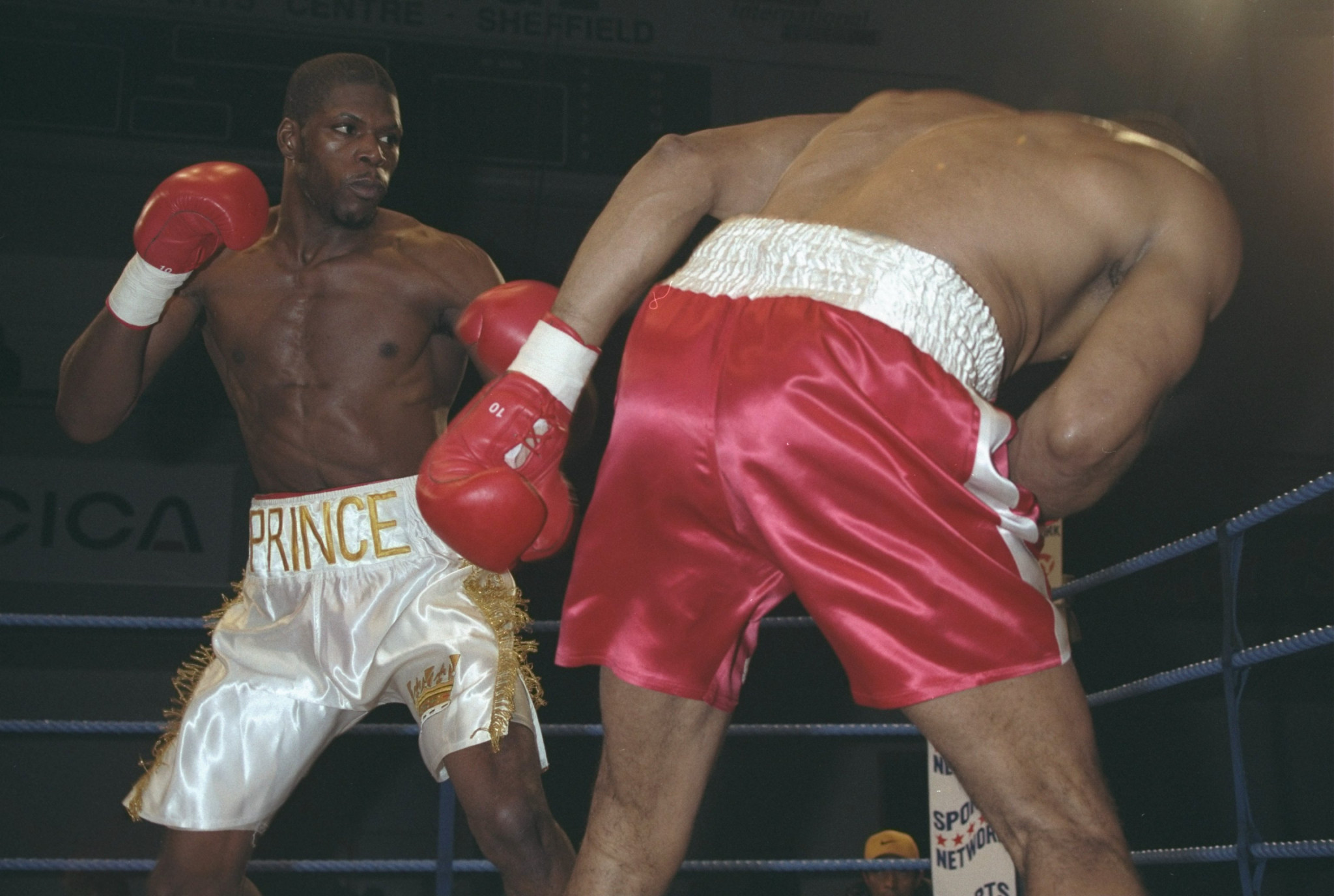 Mark Prince lost only one of his first 21 fights before retiring in 1998 only to return 15 years following the murder of his son Kiyan and to try to raise awareness about the problem of knife crime in London ©Getty Images