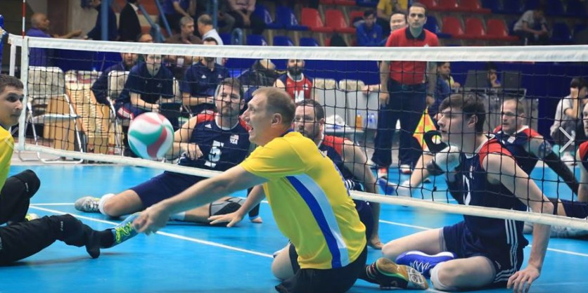 Ukraine, in yellow, defeated the United States 3-0 in the first match of the day in Tabriz ©Facebook