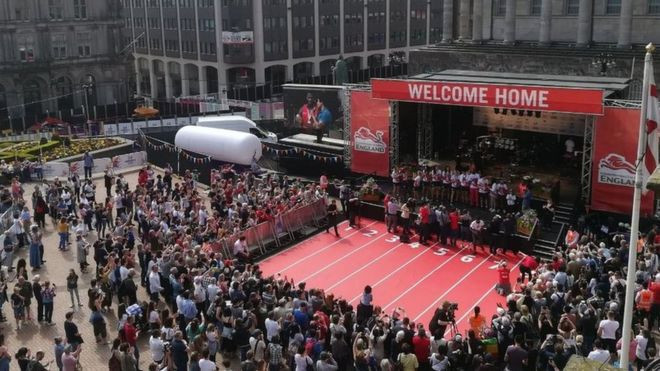 Birmingham hosts homecoming parade for England stars as prepares to host 2022 Commonwealth Games
