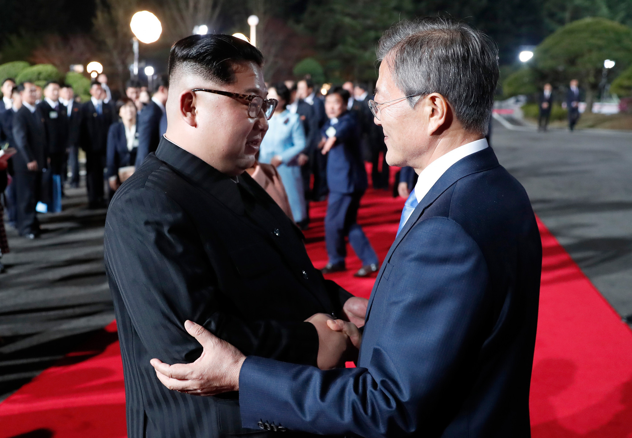 South Korean President Moon Jae-in, right, and North Korea’s Supreme Leader Kim Jong-un met earlier this week ©Getty Images