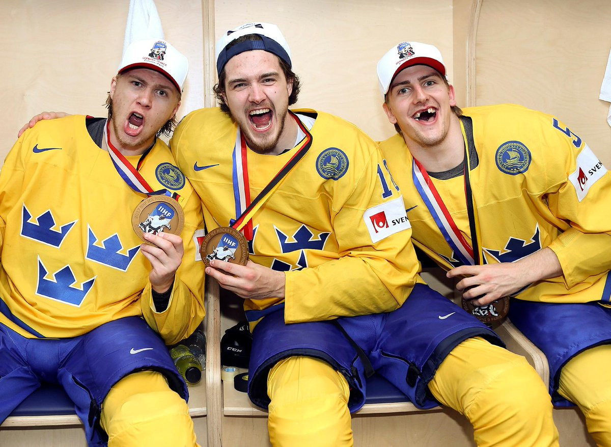 Sweden will be looking to defend the title they won last year ©IIHF