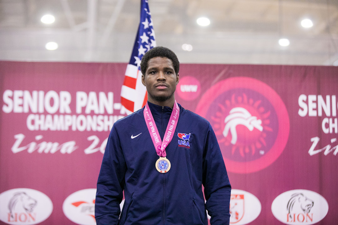 Ravaughn Perkins earned one of the United States' two gold medals ©UWW