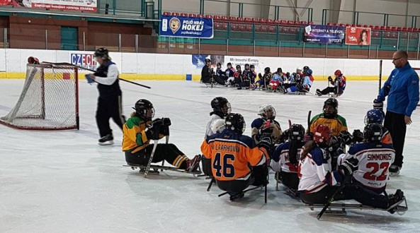 Canada and the United States are in the final of the second Women's Para Ice Hockey Cup in Ostrava ©WomensPIH