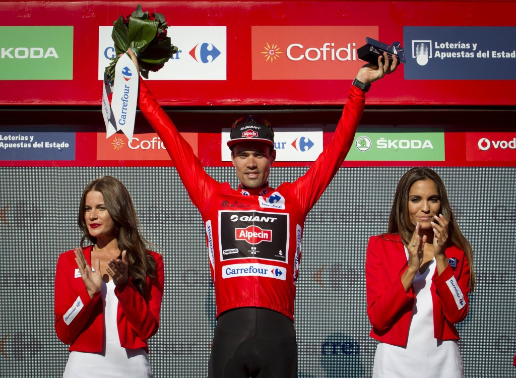 Tom Dumoulin held off attacks from Fabio Aru and Joaquim Rodriquez to maintain his race lead