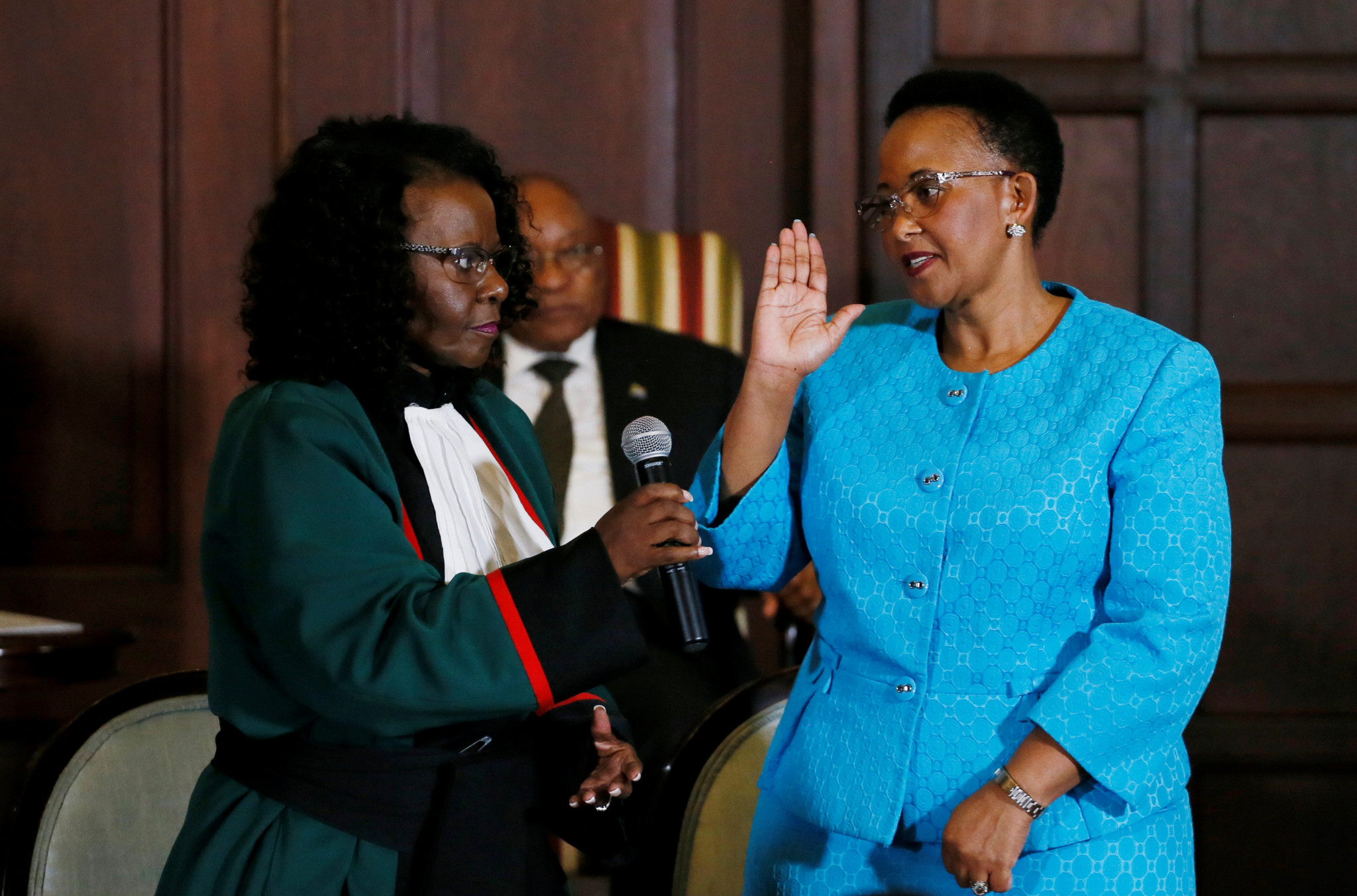 Sports Minister Tokozile Xasa has pressured the SAFA not to back Morocco's bid for the 2026 World Cup ©Getty Images back
