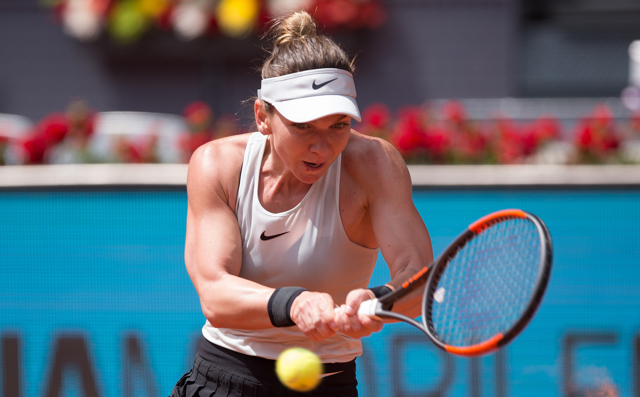 World number one and top seed Simona Halep powered into the third round as she dispatched Belgium's Elise Mertens ©Getty Images
