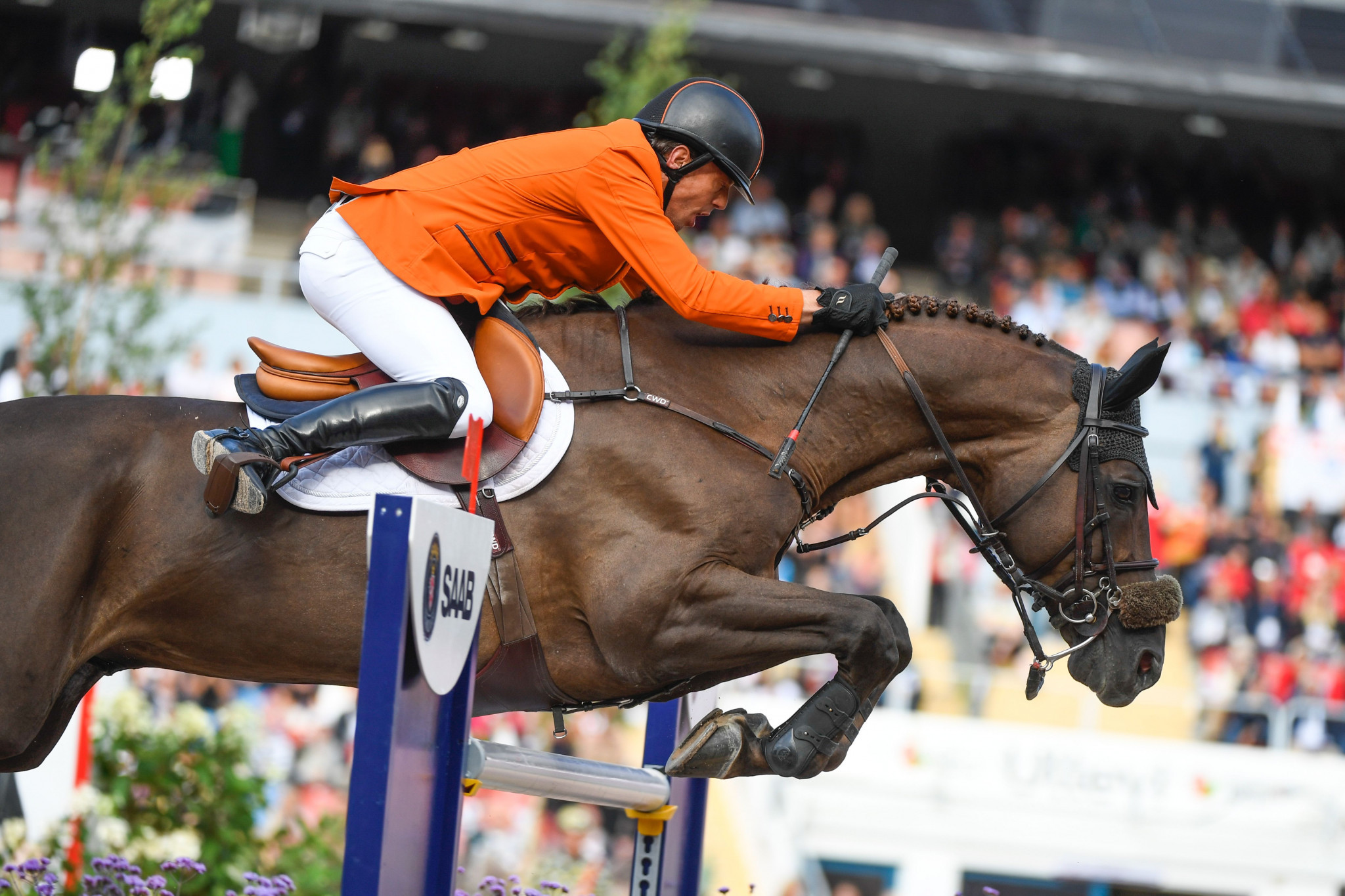 Smolders seeking to justify world number one tag on Longines Global Champions Tour in Hamburg