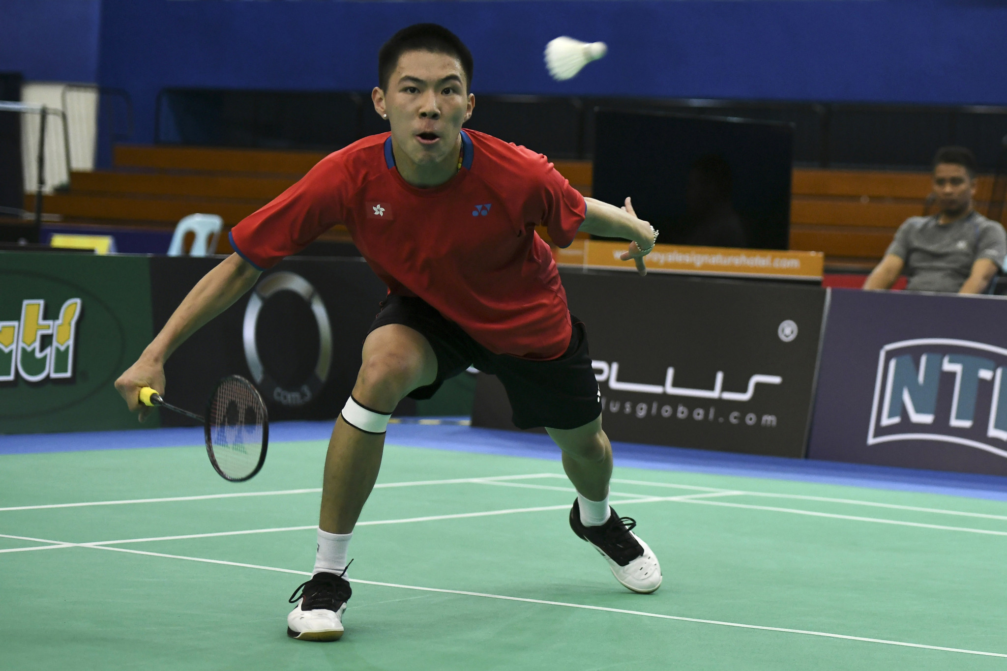 Hong Kong’s Lee Cheuk Yiu has booked his place in the semi-finals of the men’s singles event at the BWF Australian Open in Sydney ©Getty Images