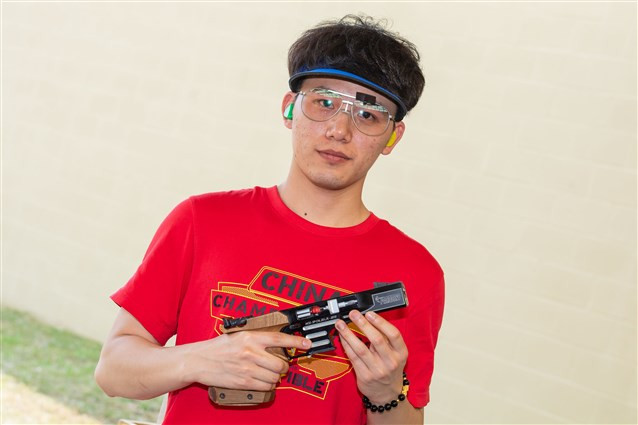 Lin Junmin led a Chinese one-two finish in the men's 25m rapid fire pistol competition ©ISSF