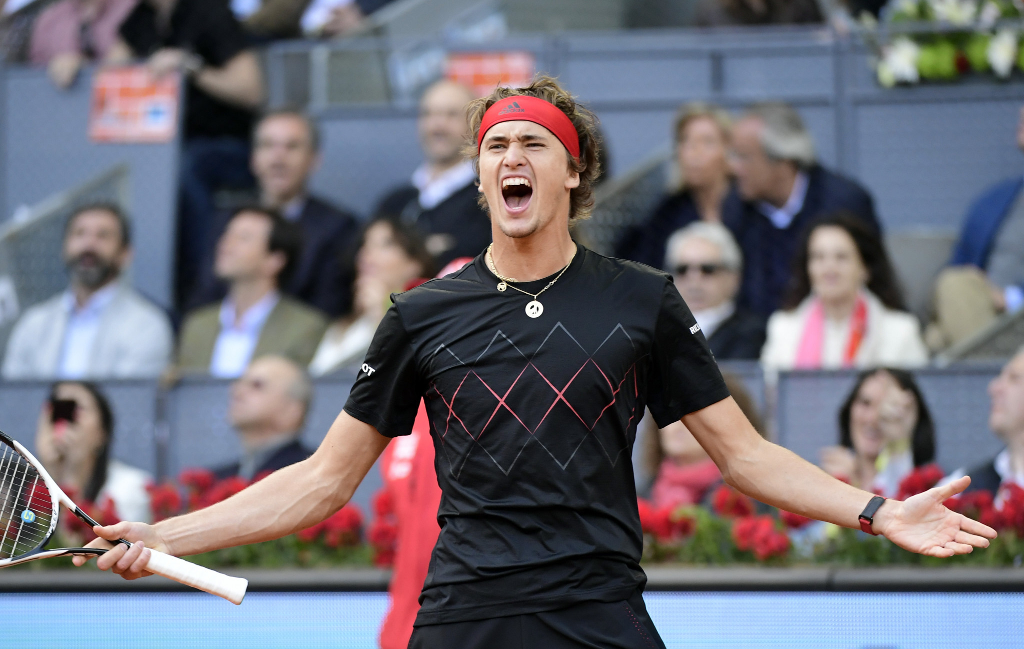 Germany’s Alexander Zverev has claimed his third Masters title after beating Austria’s Dominic Thiem in the Mutua Madrid Open final ©Getty Images