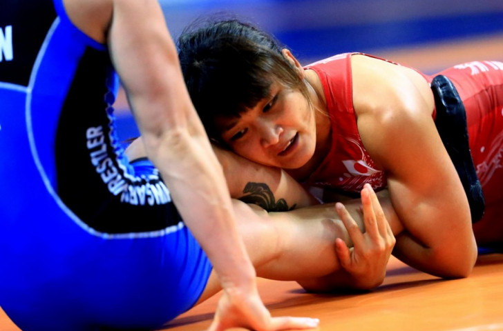 Japan's Kaori Icho secured an incredible 10th world title by taking women's freestyle 58kg gold ©Martin Gabor/UWW