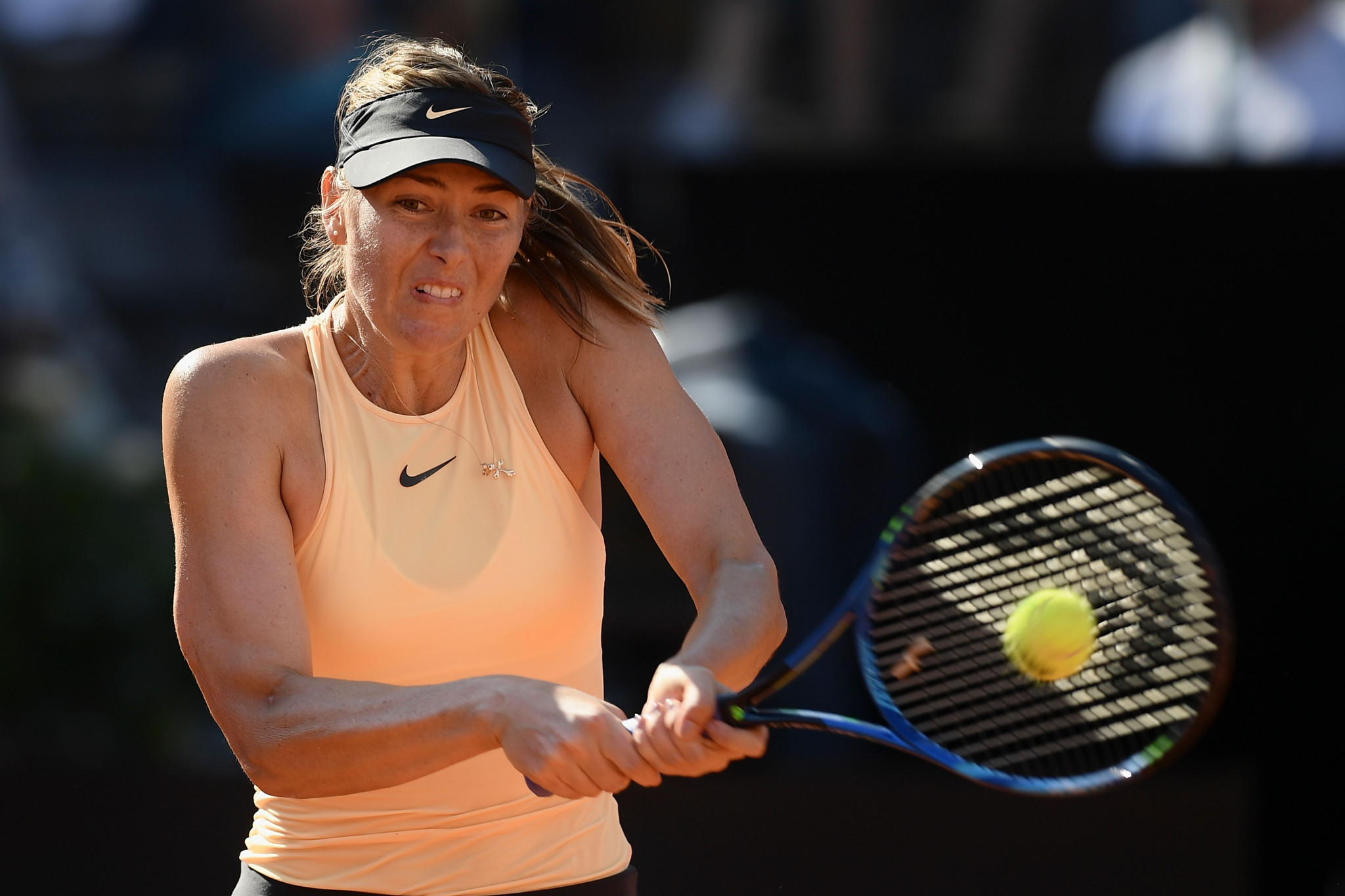 Maria Sharapova came through a tough match to earn a semi-final spot ©Getty Images