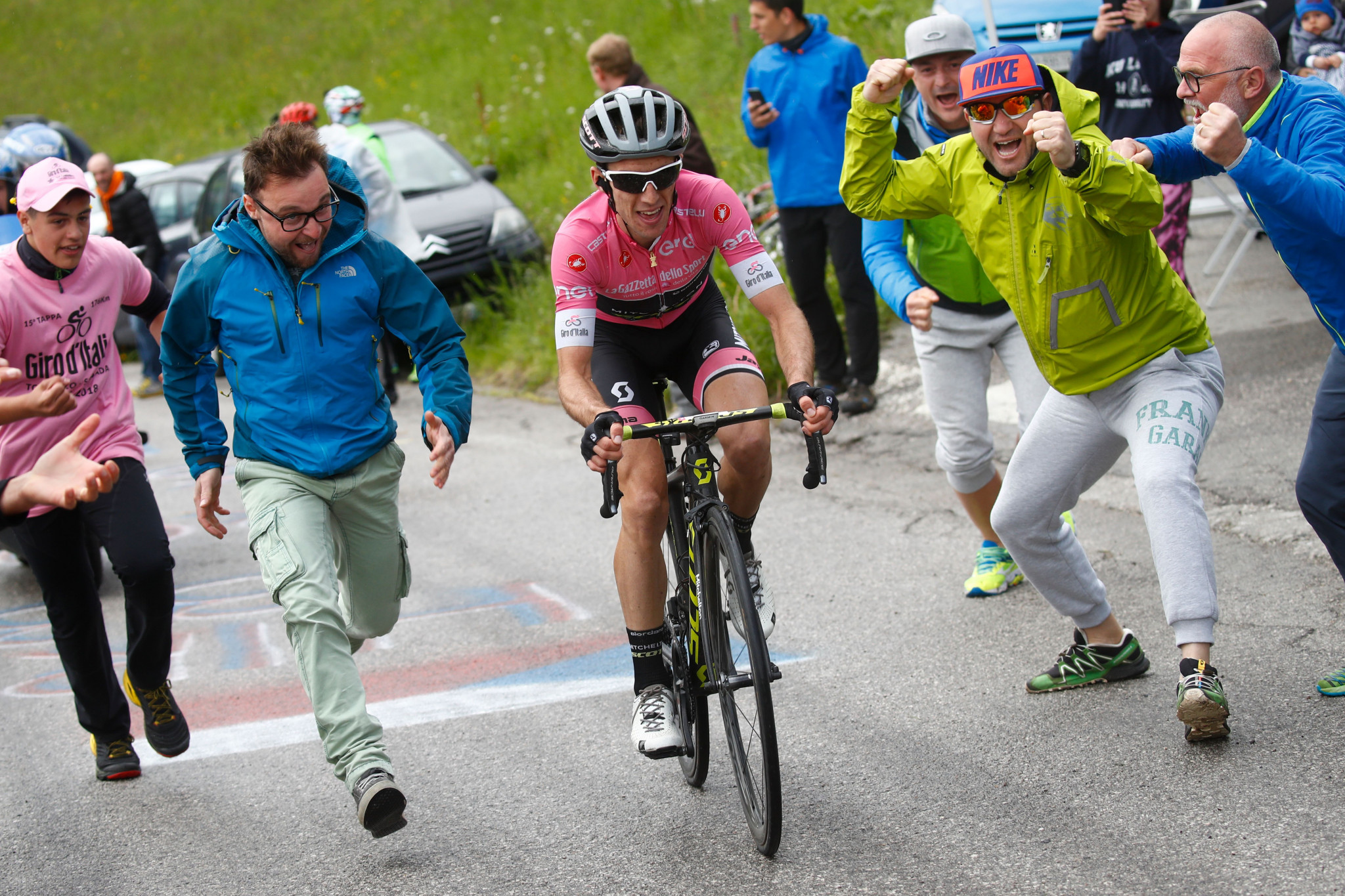Yates strengthens grip on Giro d'Italia with stage 15 triumph