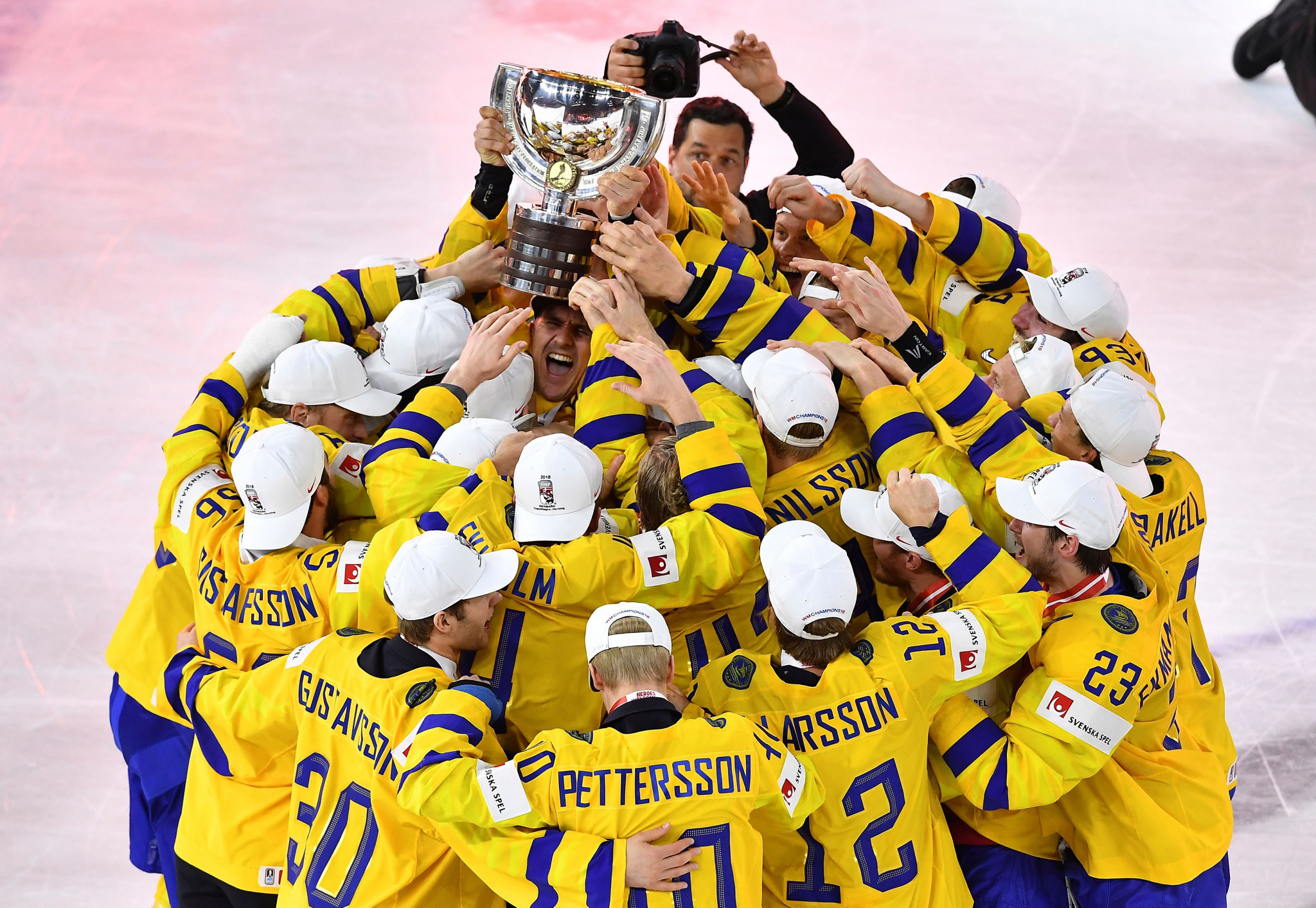 Sweden defend IIHF World Championship title as Switzerland suffer shoot-out heartbreak