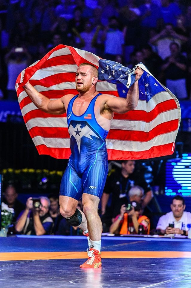 Kyle Snyder became the United States’ youngest-ever wrestling world champion after claiming the men’s freestyle 97kg title ©UWW