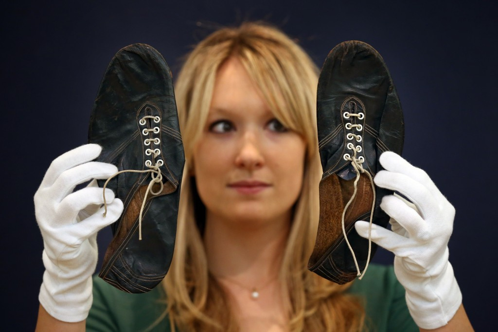 Shoes worn by Sir Roger Bannister during four-minute mile sell for over £260,000