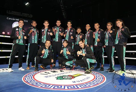 Mexican athletes gather during the event ©IFMA