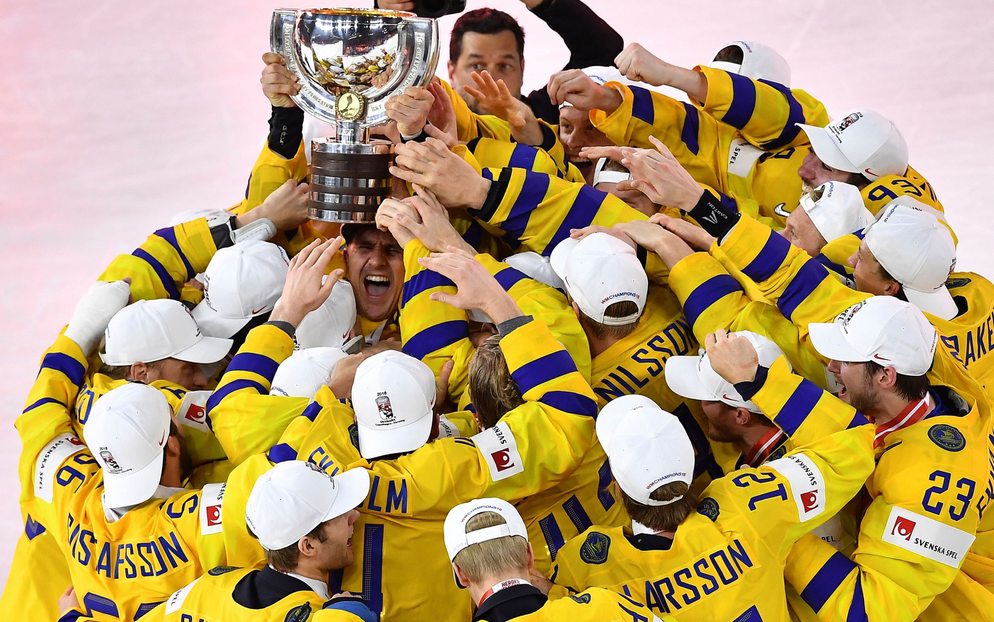 Sweden will be aiming for a third title in a row ©Getty Images
