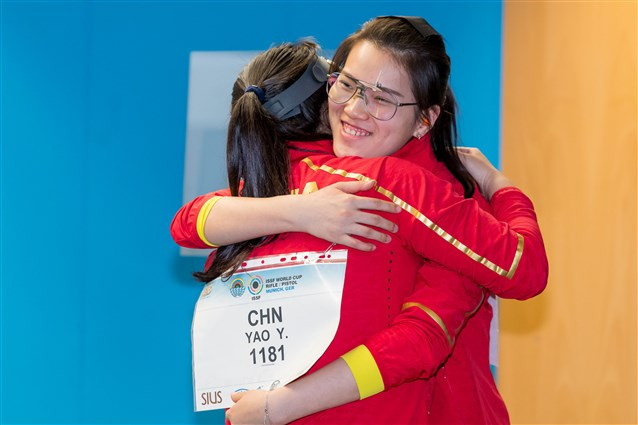 China's Xiong Yaxuan beat team-mate Yao Yushi to victory in the women's 25m pistol competition ©ISSF