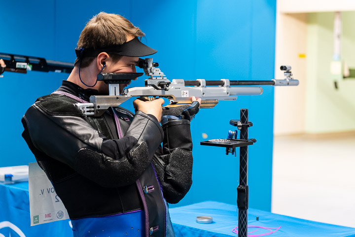 Russia's Vladimir Maslennikov finished a close second to take the silver medal ©ISSF